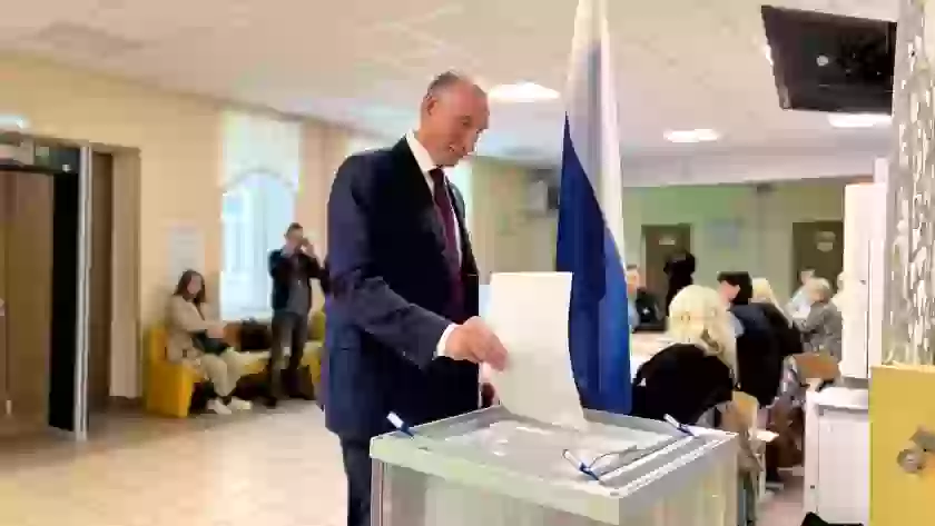 Козловский лидирует на выборах в Госдуму по Псковскому округу