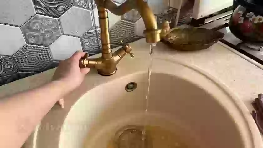 В Великих Луках 15 сентября отключат холодную воду по более чем 400 адресам