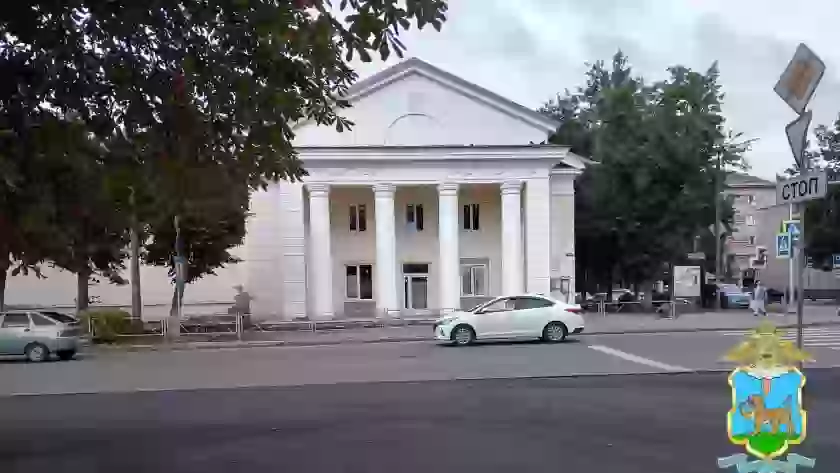 Великолукские полицейские раскрыли кражу из бывшего кинотеатра