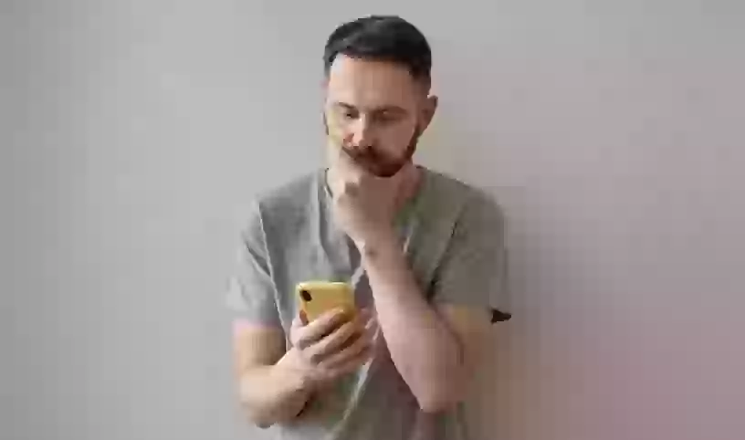 Когда дешевеют смартфоны и стоят меньше всего