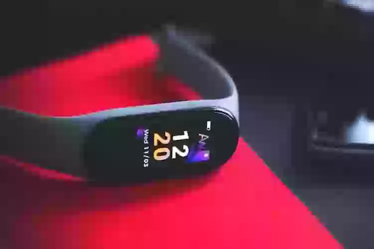 Еще один российский магазин приложений и Xiaomi Band 7: итоги недели