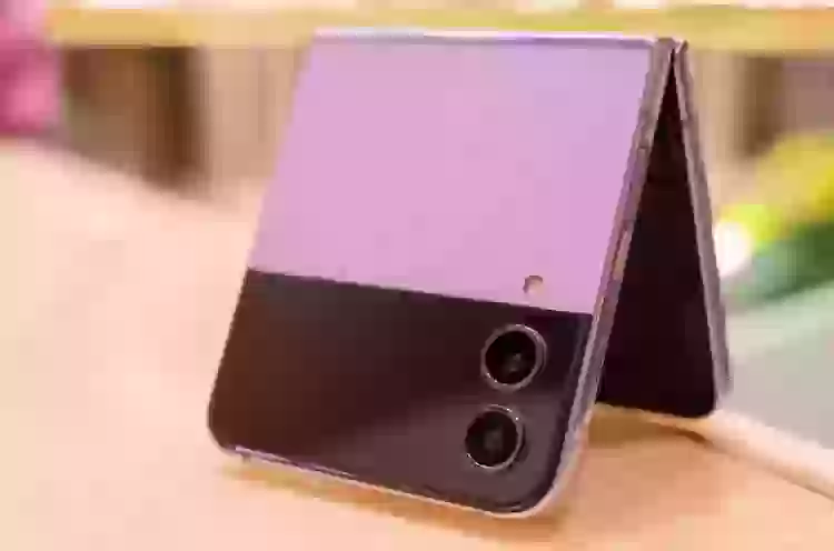 Тут все, что мы знаем о новом складном Samsung Galaxy Z Flip 5 по цене  iPhone