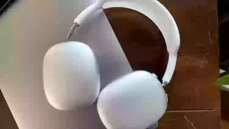 Huawei FreeBuds Studio оказались лучше AirPods Max. Пока «на бумаге»