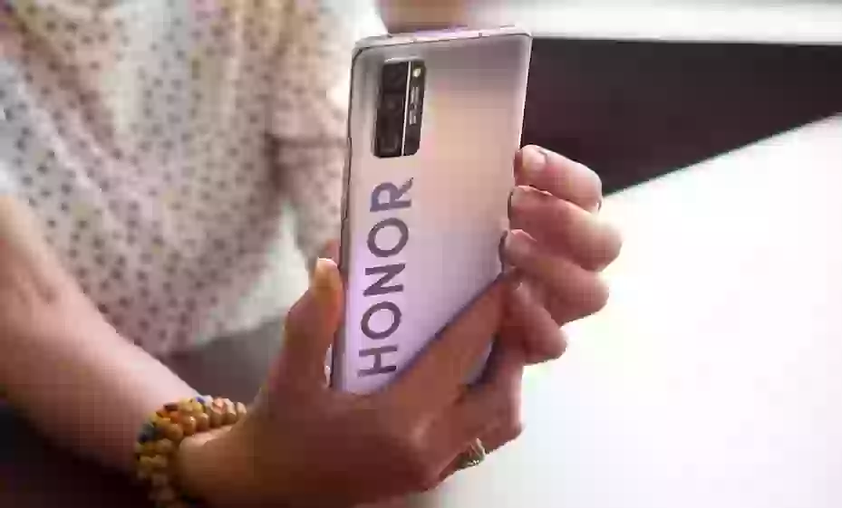 Какие смартфоны Honor получат поддержку сервисов Google