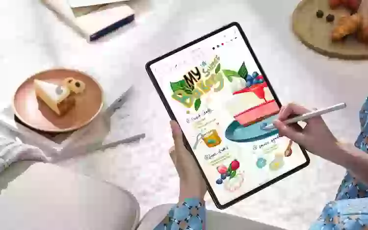 Huawei представила HarmonyOS для всех. Что это и куда можно установить?