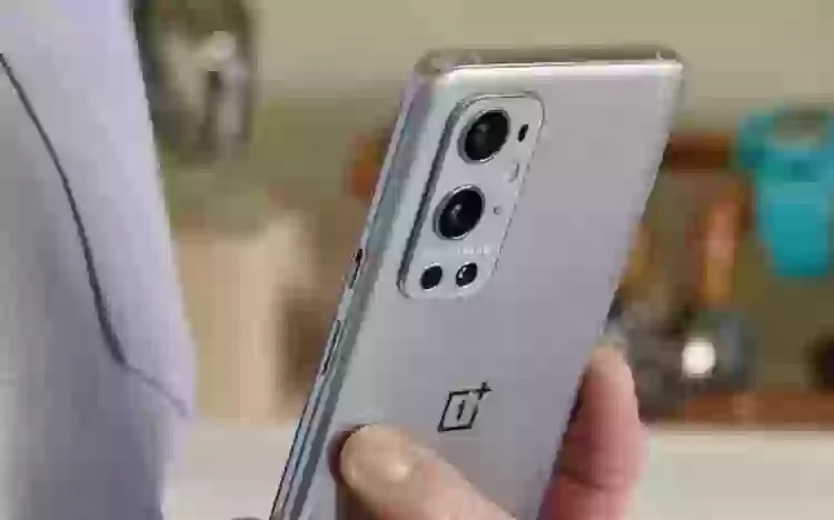 Обман от OnePlus и смартфон будущего от Xiaomi: итоги недели