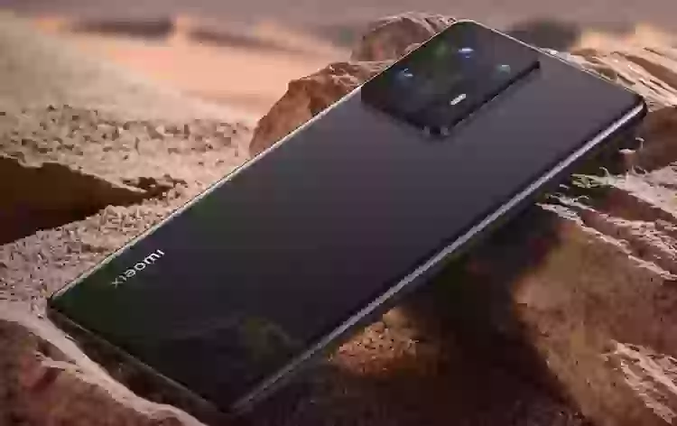 Самый мощный Xiaomi Mi MIX 4 с камерой под экраном представили официально