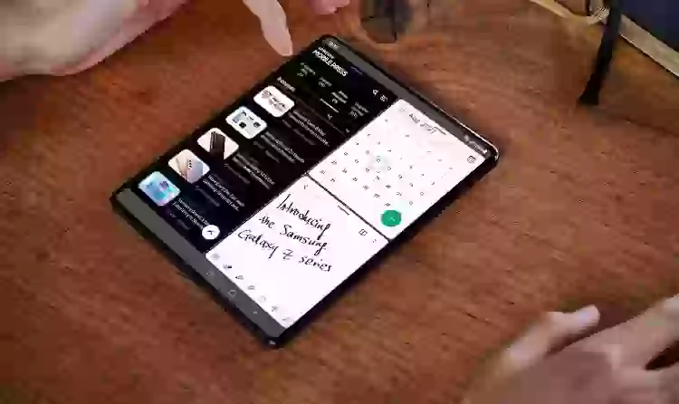 Samsung показала новые телефоны, часы и наушники. Есть на что засмотреться