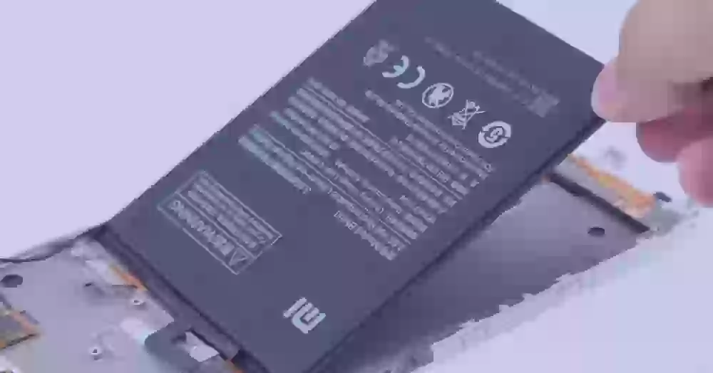 Xiaomi урежет функции своих смартфонов из-за ремонта на стороне