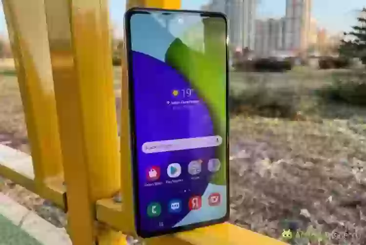 Samsung назвала дату презентации Galaxy A53. Разбираемся, каким он будет