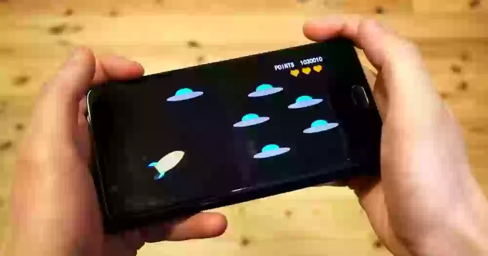 Почему в смартфонах нет встроенных игр?