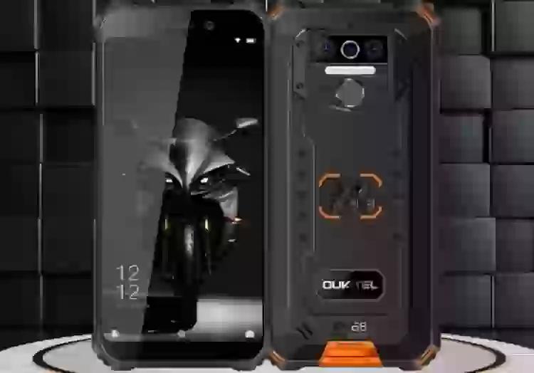 Каким должен быть смартфон для активного отдыха?