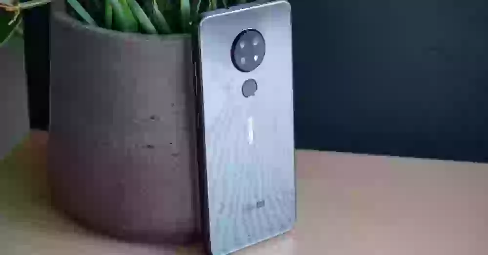 Лучшие бюджетные смартфоны года