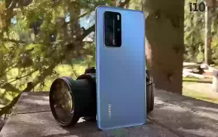 Новые телефоны Huawei получат функцию умного контроля глаз и другие фишки