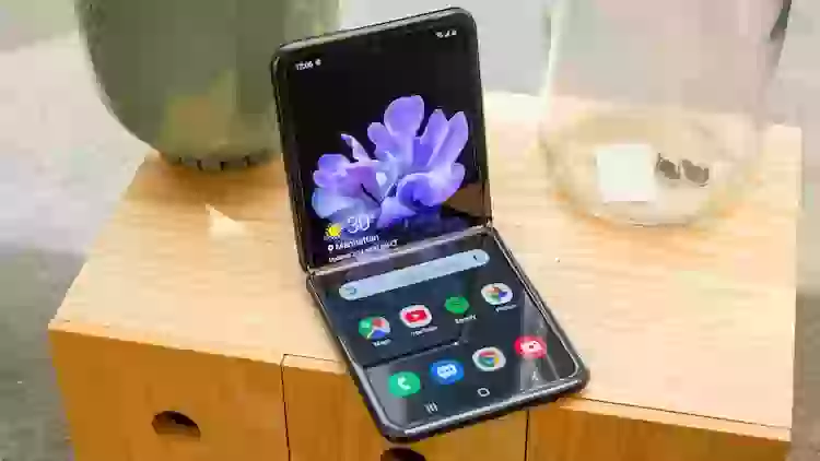 Samsung доказала, что выпустит недорогой складной смартфон