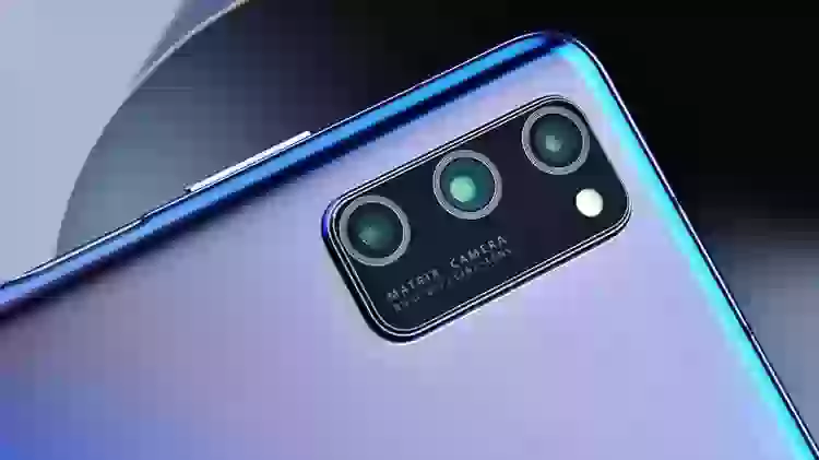 Что будет с Honor после того, как Huawei ее продала