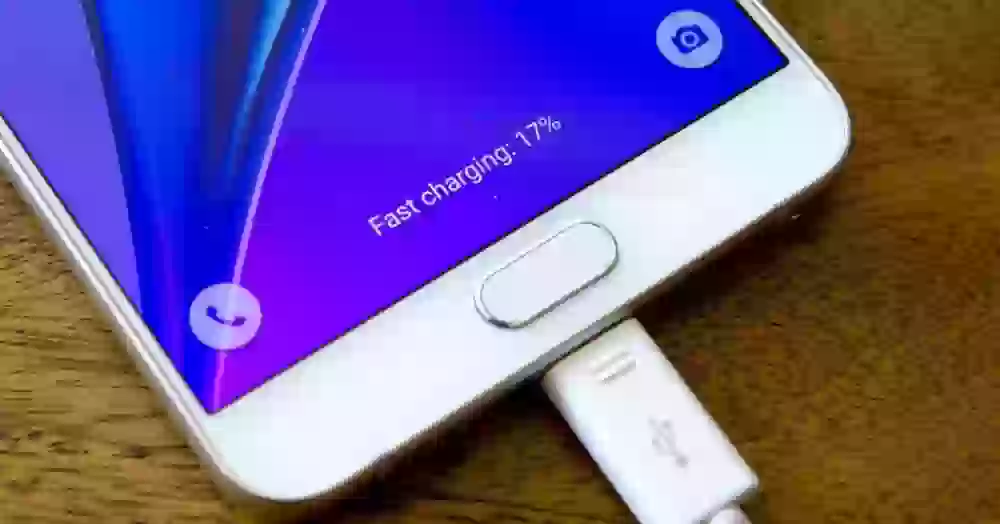 Как зарядить смартфон за 15 минут и не превратить его в угли