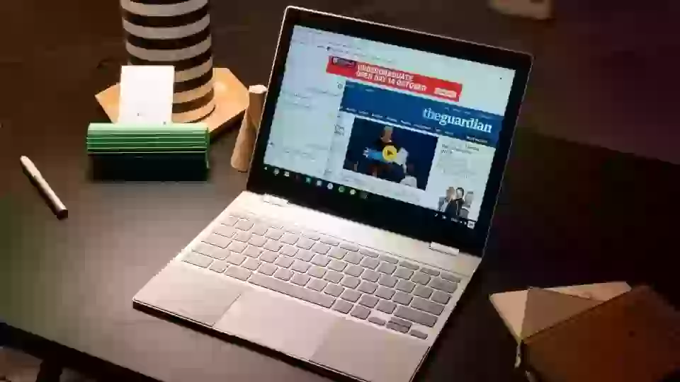 Как поменять обои на Chromebook?