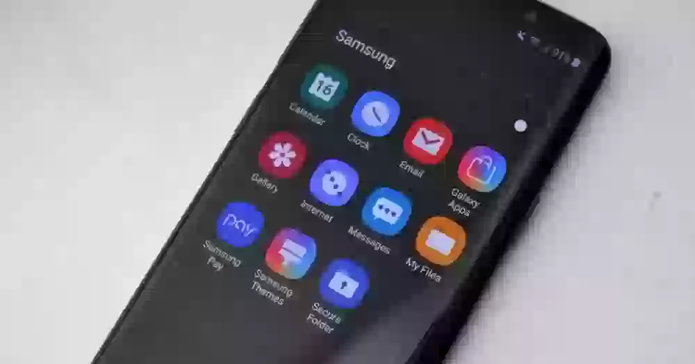 Пользователи в восторге от оболочки Samsung One UI