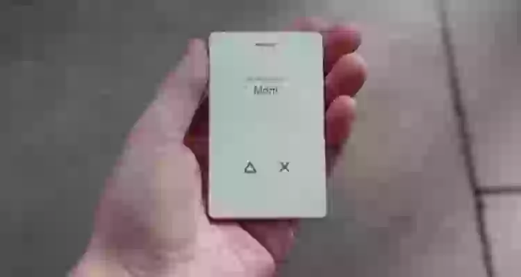 Light Phone 2 — минимализм в телефоне