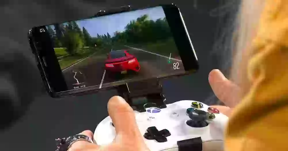 Microsoft запустила консольную игру Forza на Android-смартфоне