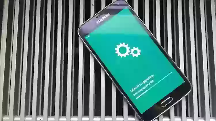 Как обновлять Android-приложения без Google Play