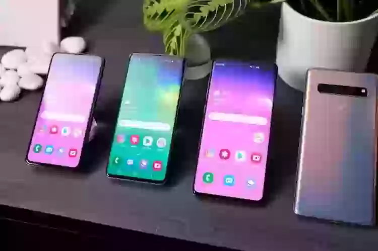 Некоторые Galaxy S10 «умирают» без видимых причин