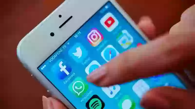 Как инкогнито читать сообщения в WhatsApp