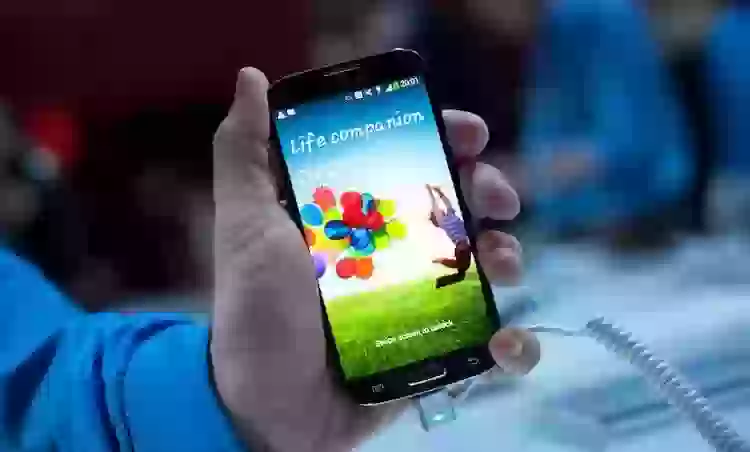 Запретят ли Samsung использовать Android и сервисы Google?