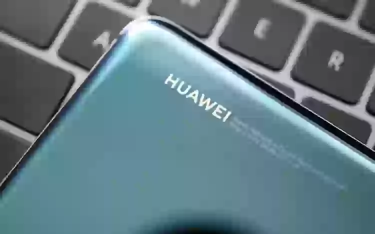 Huawei обновила до EMUI 9.1 еще 14 смартфонов, несмотря на санкции США