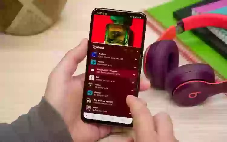 В YouTube Music для Android появился режим автоматической загрузки песен