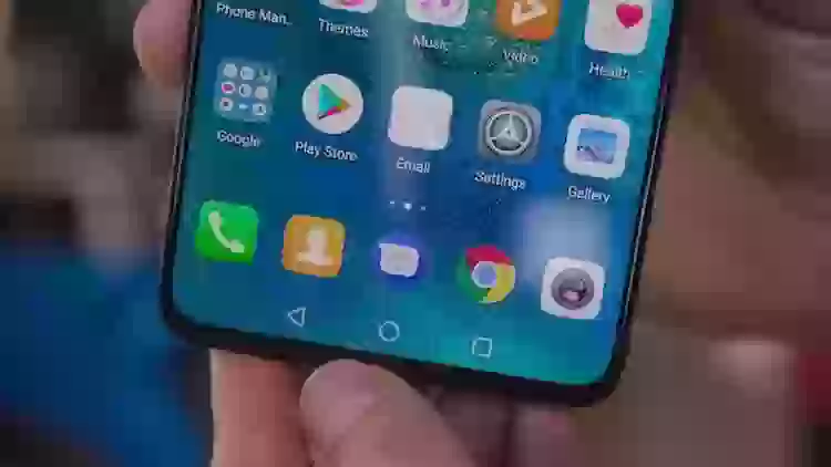 Новая прошивка освободит больше памяти в смартфонах Huawei и ускорит их